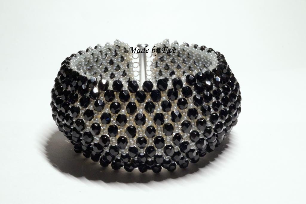Gray-black beauty Caprice bracelet